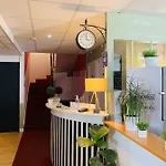 Trianon 호텔