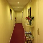 Trianon 호텔 투르