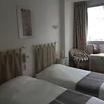 호텔 Trianon