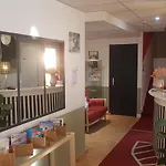Trianon 2* 투르