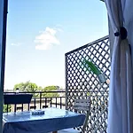 Trianon 2* 투르