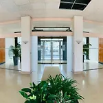 Trianon 호텔 투르