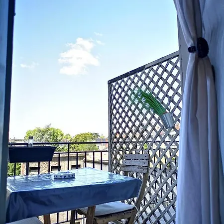 Hotel Trianon