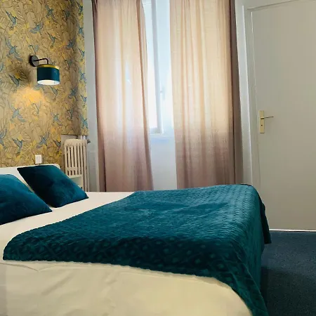 Hotel Trianon Tours 2*