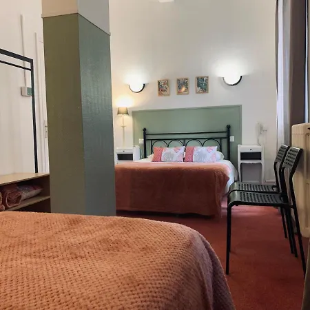 Trianon Tours