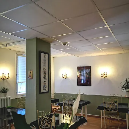 Hotel Trianon Tours