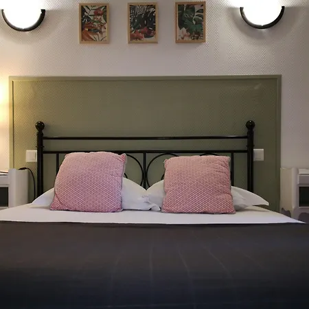 Hotel Trianon Tours 2* Tours