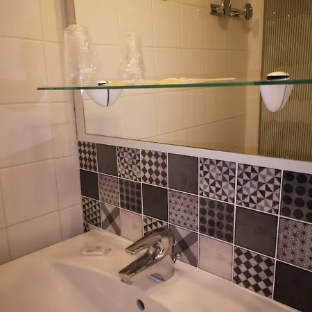 Hotel Trianon 2*