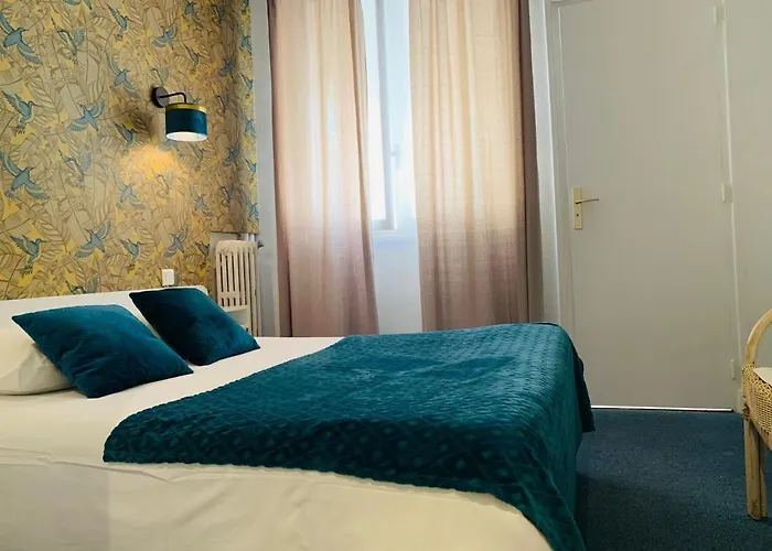 Hotel Trianon Tours 2*