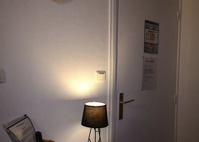 Hotel Trianon Tours 2* Tours